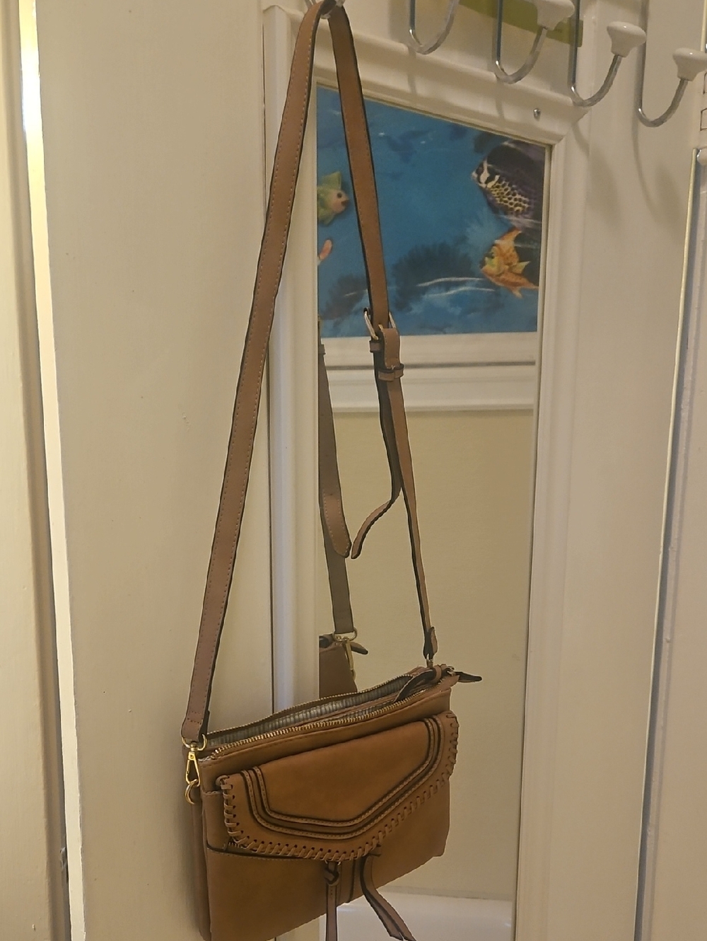 Crossbody Leather Bag in Tan - Classic Everyday Carry